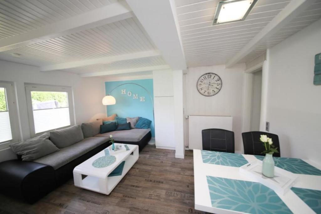 Ferienhaus Duenenhaus Haffkrug Buitenkant foto